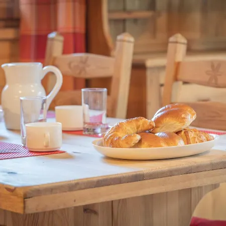 アパート Les De Marie A 21 By Interhome オヴロナ